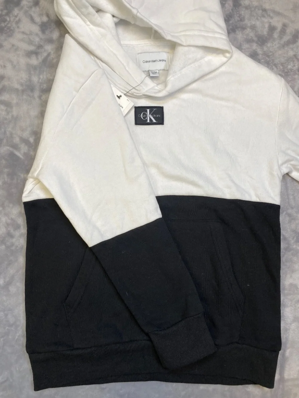 Calvin Klein NEW Boys Sweat Pants & Hoodie Bundle - Size Medium 10/12